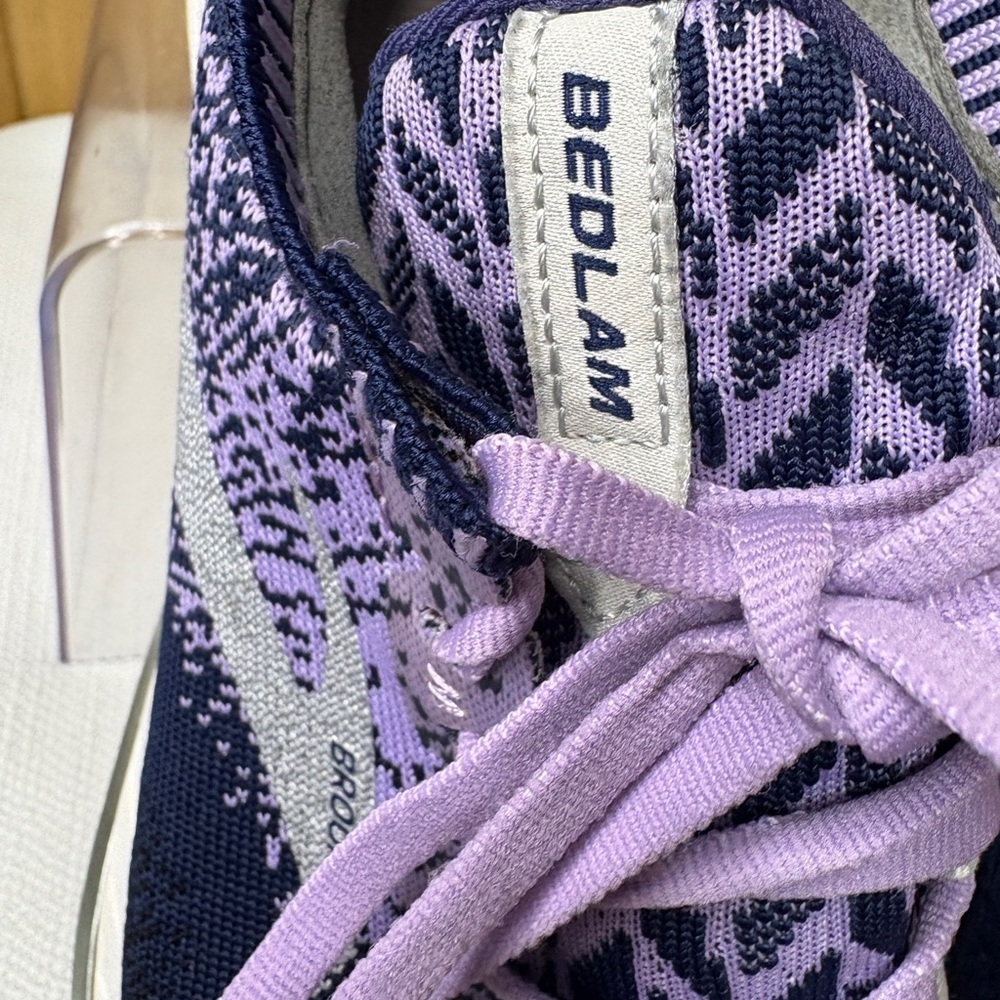 Brooks Blue and Purple Athletic Running Shoes with Knit Upper Size 7 - Picture 4 of 7